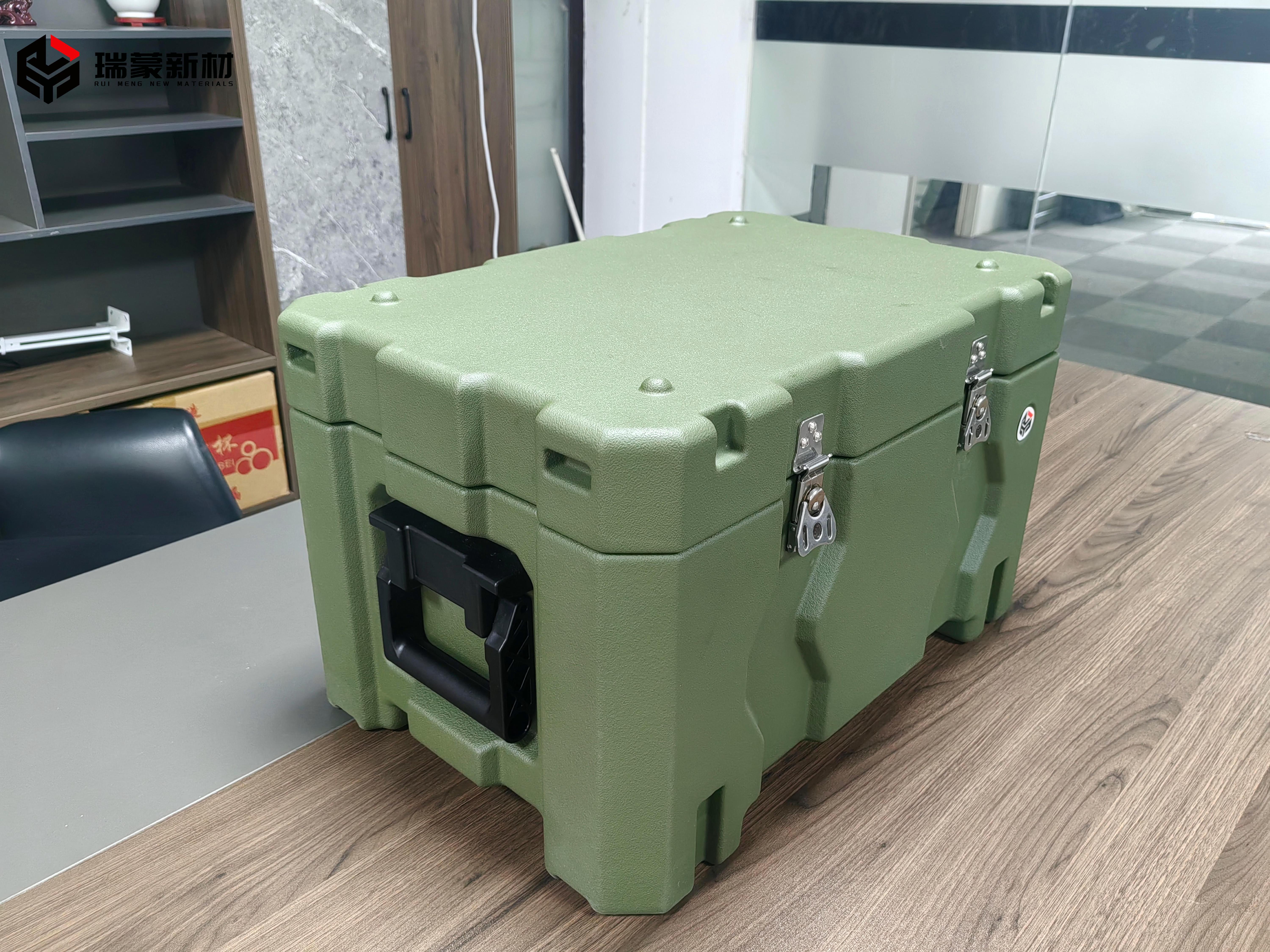 碳纤维多功能箱